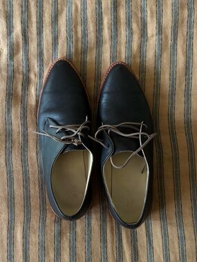 Nisolo oxfords woman’s